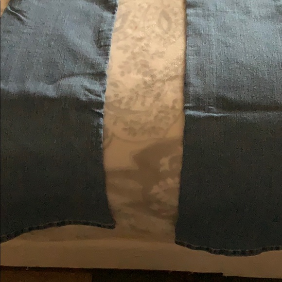 Jeans - Picture 5 of 6